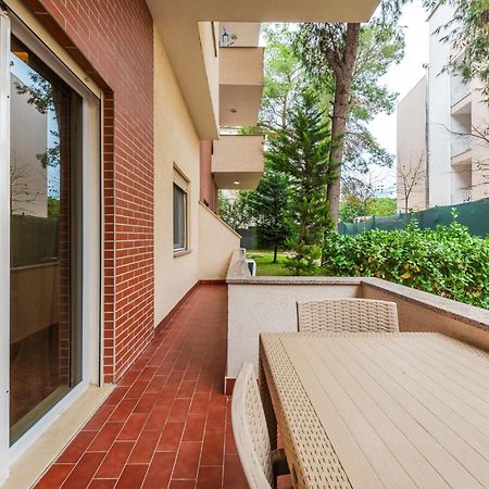 Easy Stay Residences Golem  Exterior foto